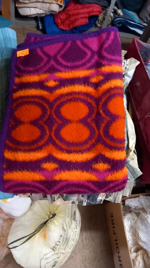 Retro Deken Oranje Paars Geometrisch, Antiek en Kunst, Antiek | Kleden en Textiel, Ophalen of Verzenden