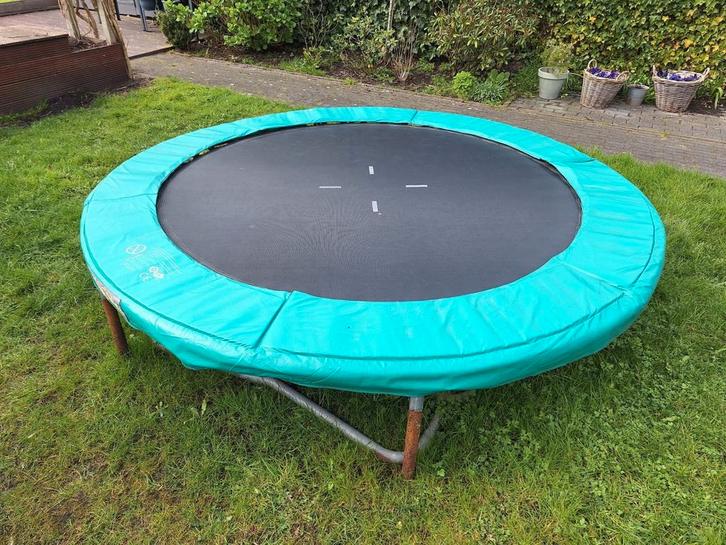 Trampoline 244cm, nieuwe rand, Kinderen en Baby's, Speelgoed | Buiten | Trampolines, Gebruikt, Ophalen
