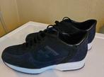 Hogan heren sneaker donkerblauw mt 42/mt 8 zgan, Blauw, Hogan, Ophalen of Verzenden, Sneakers of Gympen