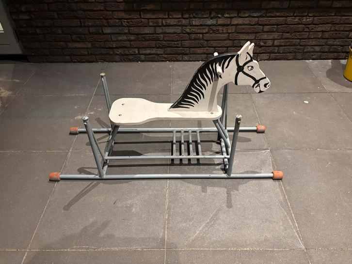 Vintage Hobbelpaard met Metalen Frame - Antiek Speelgoed Paa, Kinderen en Baby's, Speelgoed | Hobbelfiguren, Gebruikt, Ophalen
