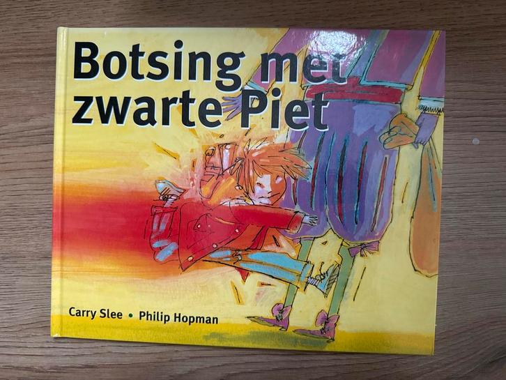 2 keer - Botsing met Zwarte Piet - Carry Slee, Boeken, Kinderboeken | Jeugd | onder 10 jaar, Gelezen, Fictie algemeen, Ophalen of Verzenden