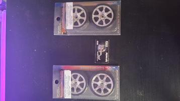 RC Auto Banden & Bougie - Nieuw! beschikbaar voor biedingen