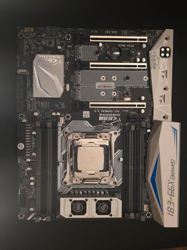 Jingsha X99-E8I Moederbord - Socket 2011-3 plus i7 cpu, Computers en Software, Moederborden, Gebruikt, Intel, DDR4, Ophalen of Verzenden