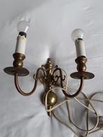 Antiek koperen wandlampje, Antiek en Kunst, Antiek | Lampen, Ophalen of Verzenden