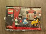 Lego Cars 8206 Tokyo pit stop, Kinderen en Baby's, Speelgoed | Duplo en Lego, Ophalen of Verzenden, Zo goed als nieuw, Complete set