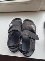 Adidas sandalen maat 33, Kinderen en Baby's, Babykleding | Schoentjes en Sokjes, Ophalen of Verzenden, Gebruikt, Jongetje of Meisje