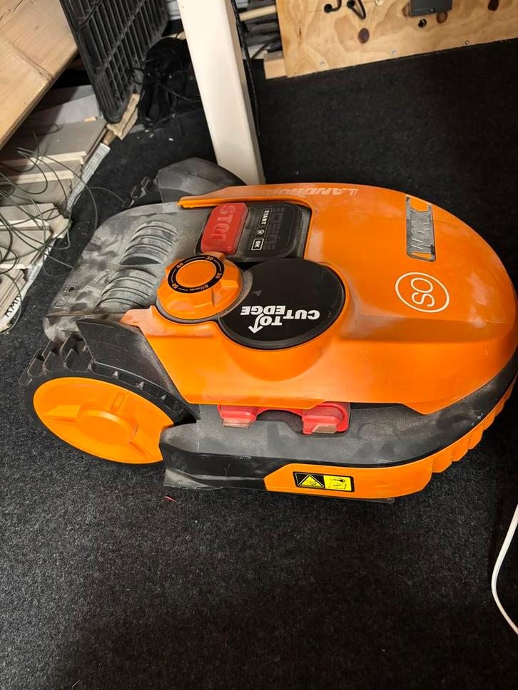 Robotmaaier Landroid - zo goed als niew, Tuin en Terras, Robotmaaiers, Zo goed als nieuw, Minder dan 20 cm, Bestuurbaar via app