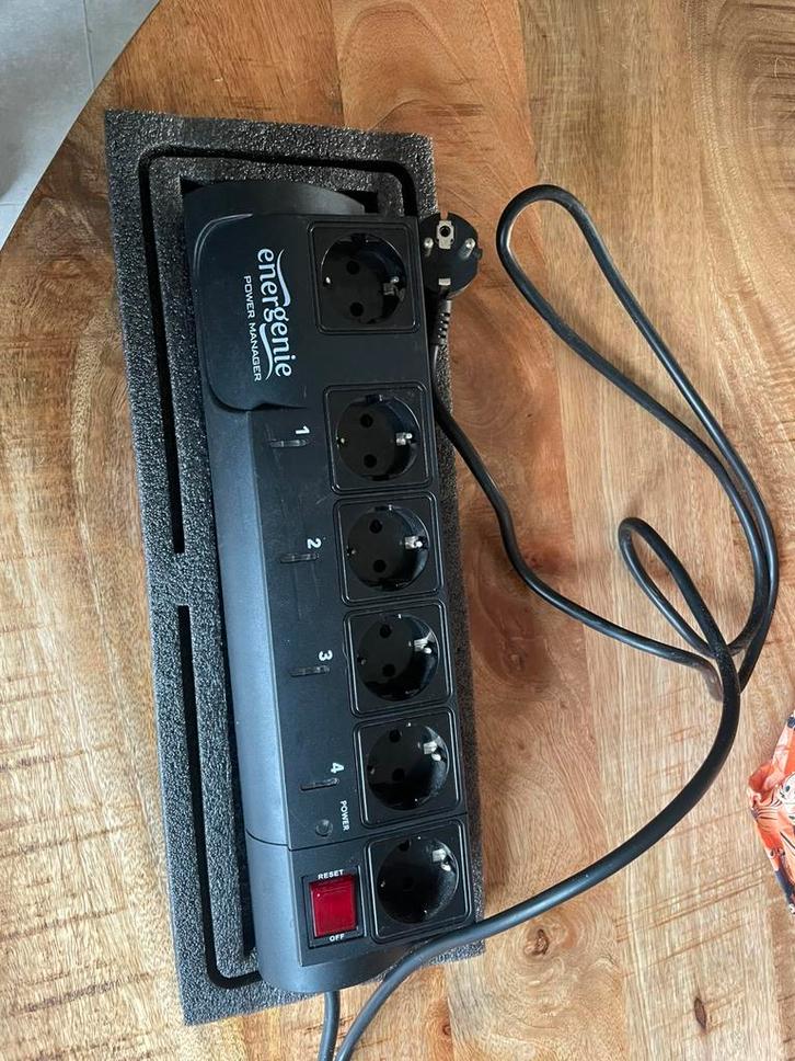 Schakelbare stekker doos ., Dieren en Toebehoren, Vissen | Aquaria en Toebehoren, Gebruikt, Overige typen, Ophalen of Verzenden