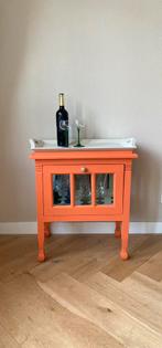 Theekastje, Huis en Inrichting, Tafels | Sidetables, 50 tot 100 cm, Ophalen of Verzenden, Zo goed als nieuw, 25 tot 50 cm