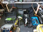 ZEER GROOT LOT ELEKTRISCH EN HAND GEREEDSCHAP  T.E.A.B., Doe-het-zelf en Verbouw, Gereedschap | Handgereedschap, Ophalen, Gebruikt