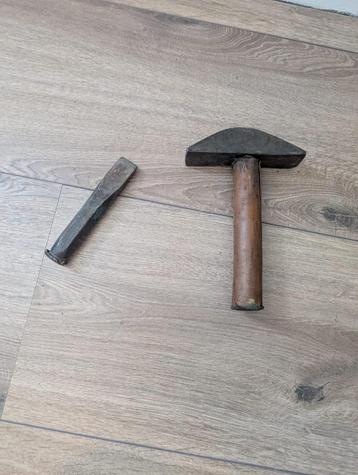  Oud smidshamer & beitel – vintage gereedschap / decoratief beschikbaar voor biedingen
