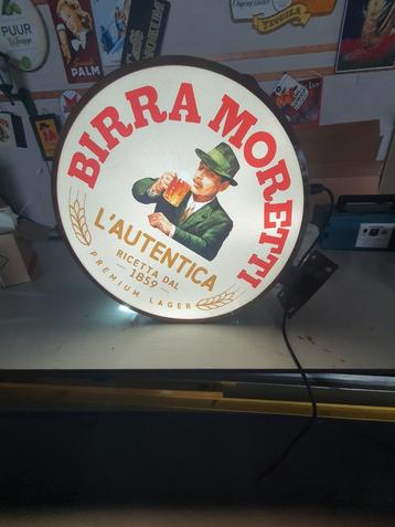 2 zijdige unieke lichtbak, Birra Moretti lens voor projectie beschikbaar voor biedingen