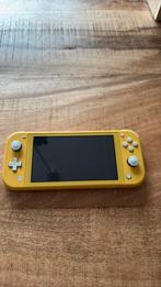 Nintendo Switch Lite Geel, Spelcomputers en Games, Spelcomputers | Nintendo Switch Lite, Ophalen, Geel, Zo goed als nieuw