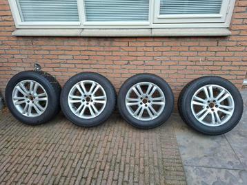 Volvo XC90 Winterbanden met Velgen 18 inch top conditie  beschikbaar voor biedingen