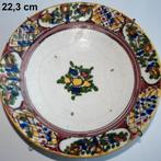 Antiek porseleinen bord Talavera of Kadjar majolica, Ophalen of Verzenden
