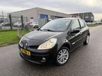 Renault Clio 1.2 TCE Rip Curl 5-DRS NIEUWE APK Cruise/Airco, Auto's, Voorwielaandrijving, Gebruikt, 4 cilinders, Zwart