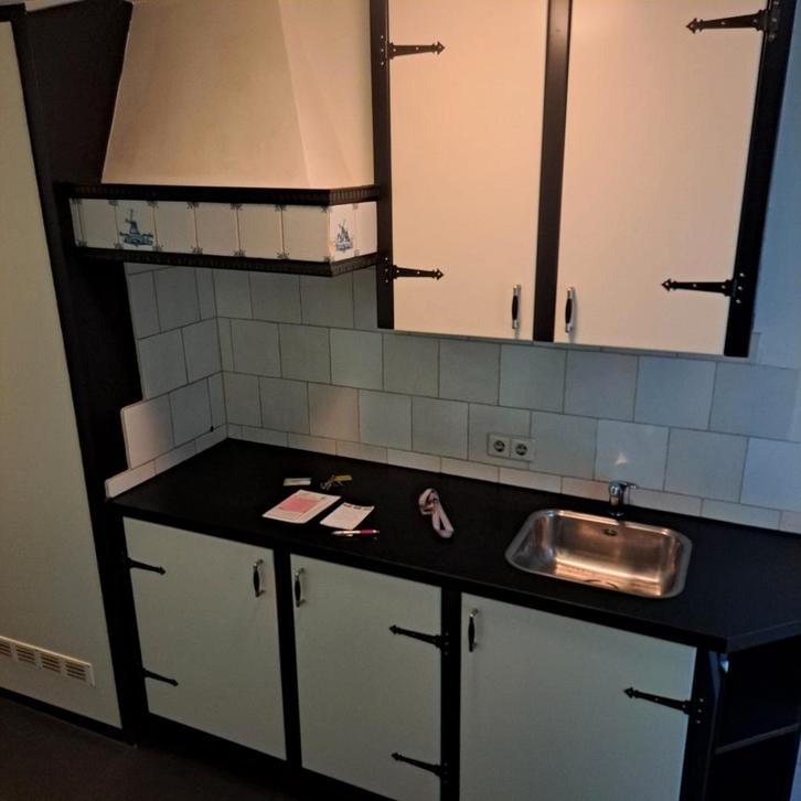 Klein Keukenblokje - Ideaal voor kleine ruimte!, Huis en Inrichting, Keuken | Complete keukens, Gebruikt, Enkelwandige keuken