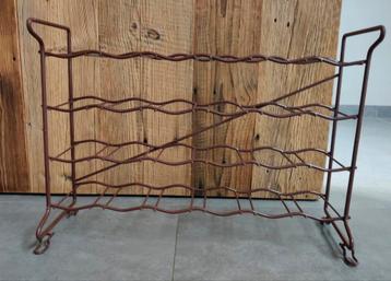 Vintage tomado wijnrek voor 18 flessen jaren 60 70 beschikbaar voor biedingen