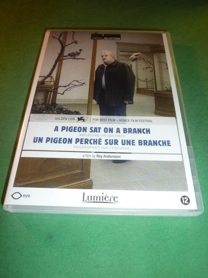 A pigeon sat on a branch Roy Andersson dvd, Cd's en Dvd's, Dvd's | Filmhuis, Zo goed als nieuw, Scandinavië, Alle leeftijden, Verzenden