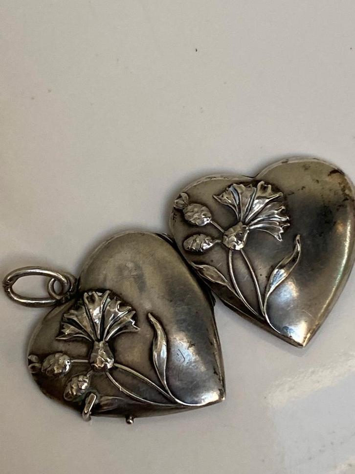 Jugendstil fotohanger hart, Sieraden, Tassen en Uiterlijk, Antieke sieraden, Hanger, Overige materialen, Verzenden