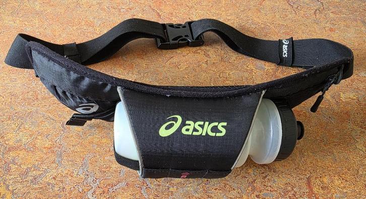 Asics bidongordel incl. bidon, Sport en Fitness, Bidons, Nieuw, Ophalen