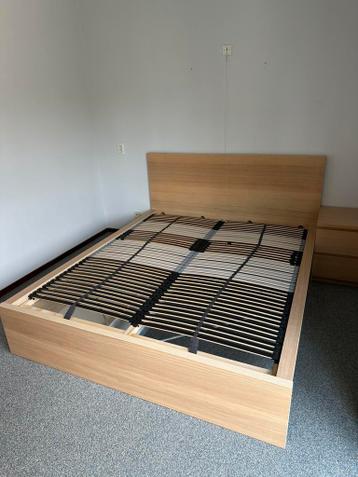 Ikea bedframe - afbeelding 1