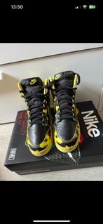 Sneakers te koop, Geel, Nike, Ophalen of Verzenden, Sneakers of Gympen