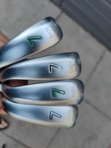 Ping g425 ijzer 7. Li / Re handige. stiff shaft  beschikbaar voor biedingen