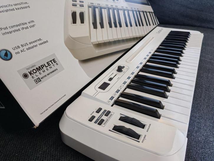 Samson Carbon 49 MIDI Keyboard Piano – Zo Goed Als Nieuw, Muziek en Instrumenten, Keyboards, Zo goed als nieuw, 49 toetsen, Overige merken