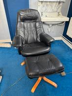 Fauteuil leer met poef., Ophalen, Zo goed als nieuw, 50 tot 75 cm, Leer