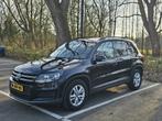 Volkswagen Tiguan 1.4 TSI (125 pk), handgeschakeld, pano dam, Auto's, Zwart, Zwart, Handgeschakeld, Particulier