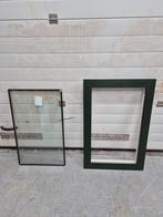 Kunstof Kozijn met Dubbel Glas (Barstje), Doe-het-zelf en Verbouw, Gevelraam of Ruit, Gebruikt, 80 tot 120 cm, 80 tot 120 cm