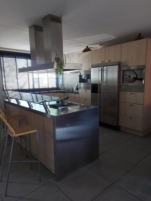 Complete keuken Miele (uitgezonderd stoomoven), Huis en Inrichting, Keuken | Complete keukens, Gebruikt, Hoekkeuken, Overige kleuren