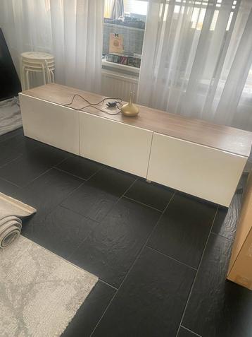 Tv Kast - Modern Design beschikbaar voor biedingen