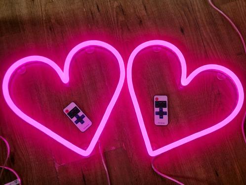 Roze hart led lamp wand 2 x (apart of als set), Huis en Inrichting, Lampen | Overige, Zo goed als nieuw, Ophalen of Verzenden