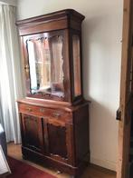 Antiek dressoir met deurtjes en lade en opzetkast met glas, Ophalen