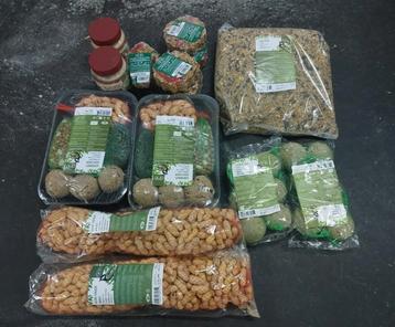 Tuinvogelvoer mix pakket ca 8 kg beschikbaar voor biedingen