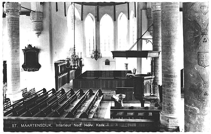 965152	st Maartensdijk	Zeeland	1969 Ned Herv Kerk	Interieur, Verzamelen, Ansichtkaarten | Nederland, Ongelopen, Zeeland, 1960 tot 1980