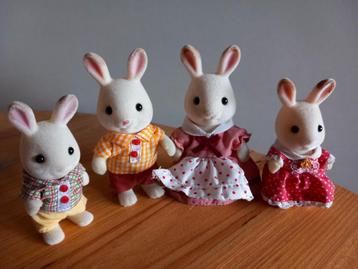 Sylvanian families konijn familie compleet  beschikbaar voor biedingen