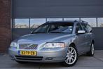 Volvo V70 2.4 D5 Edition II Sport Xenon - Trekhaak - Cruise, Zwart, 179 €/maand, Diesel, 2401 cc