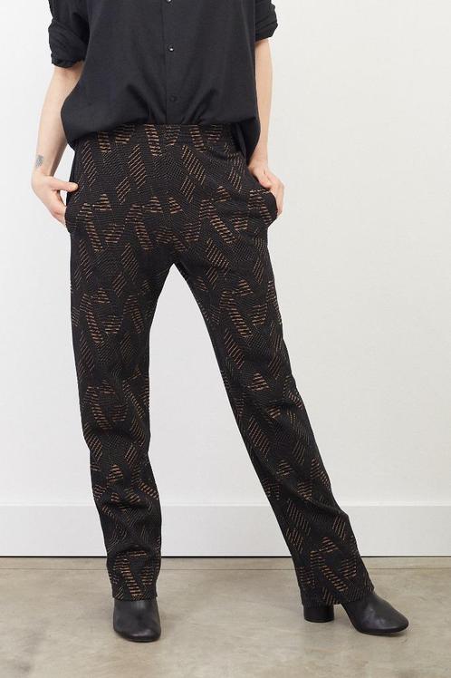 Monique van Heist broek relax maat xs s, Kleding | Dames, Broeken en Pantalons, Zo goed als nieuw, Maat 34 (XS) of kleiner, Lang