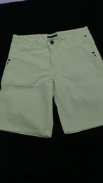 Tommy hilfiger korte broek maat 164, Ophalen of Verzenden, Zo goed als nieuw, Jongen, Broek
