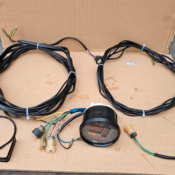 Yamaha tach LCD 2 takt tachometer tacho toerenteller +kabels, Watersport en Boten, Accessoires en Onderhoud, Motor en Techniek