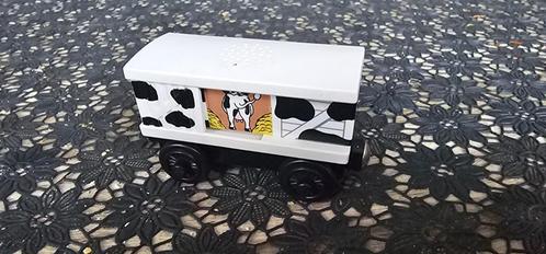 thomas de .trein hout koe wagon, Kinderen en Baby's, Speelgoed | Thomas de Trein, Zo goed als nieuw, Ophalen of Verzenden