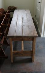 smalle lange houten tafel