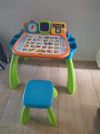 V-Tech Speeltafel met Stoel, Ophalen, Gebruikt