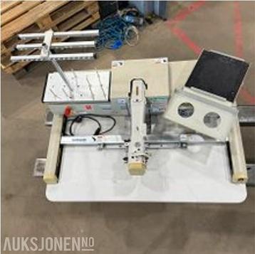 Meistergram M2000 borduurmachine  beschikbaar voor biedingen