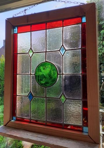 Glas in lood oud met Hollandse Leeuw beschikbaar voor biedingen