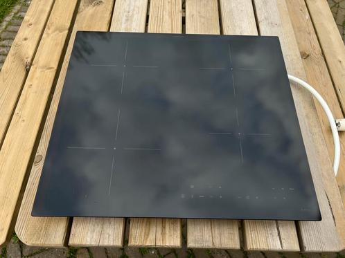 IKEA inductiekookplaat Mattmässig 59 cm, maar kort gebruikt, Witgoed en Apparatuur, Kookplaten, Zo goed als nieuw, Inbouw, Inductie