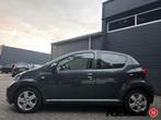 Toyota Aygo - 1.0-12V +/Airco/5Drs/LmVelgen/Apk4-26, Auto's, Gebruikt, 68 pk, Bedrijf, Handgeschakeld